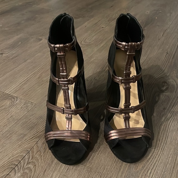 Daya By Zendaya Albert Strappy Cutout Bootie  Sz 7.5 - Picture 5 of 13